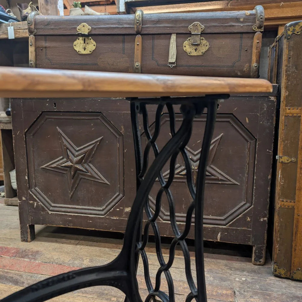 【sun flower】SINGER ビンテージ木製テーブル Vintage SINGER Sewing Machine Table & Sewing Machine | eBay